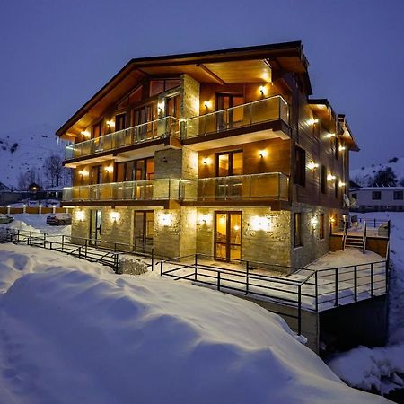 Pine Chalets By Ka Group Goedaoeri Buitenkant foto