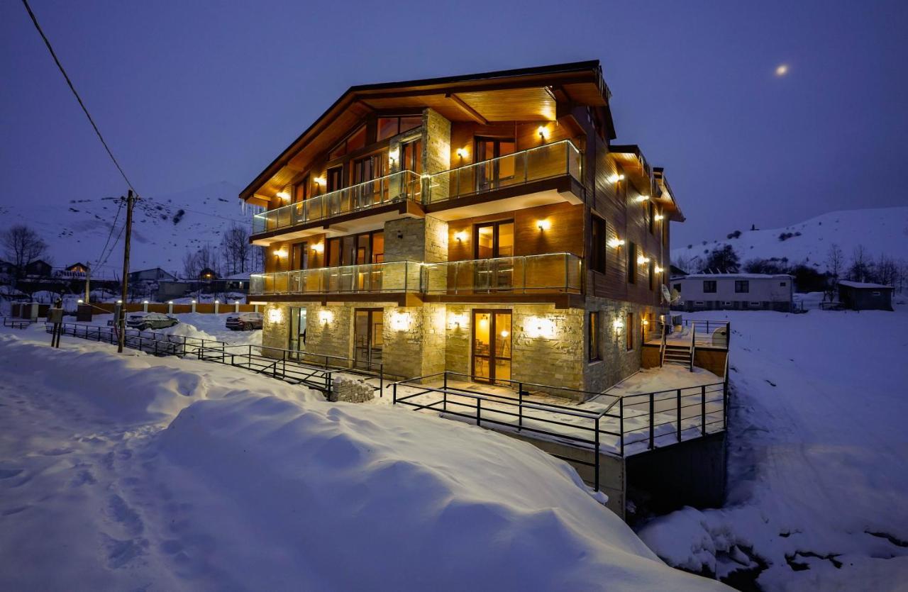 Pine Chalets By Ka Group Goedaoeri Buitenkant foto