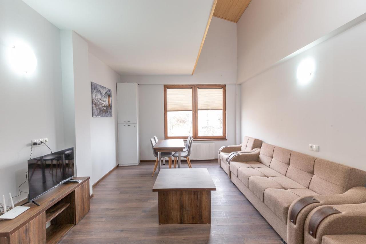 Pine Chalets By Ka Group Goedaoeri Buitenkant foto