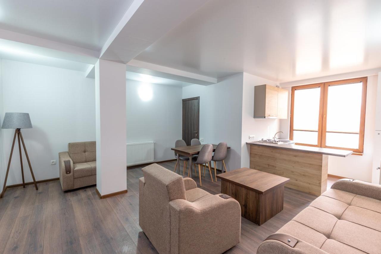 Pine Chalets By Ka Group Goedaoeri Buitenkant foto