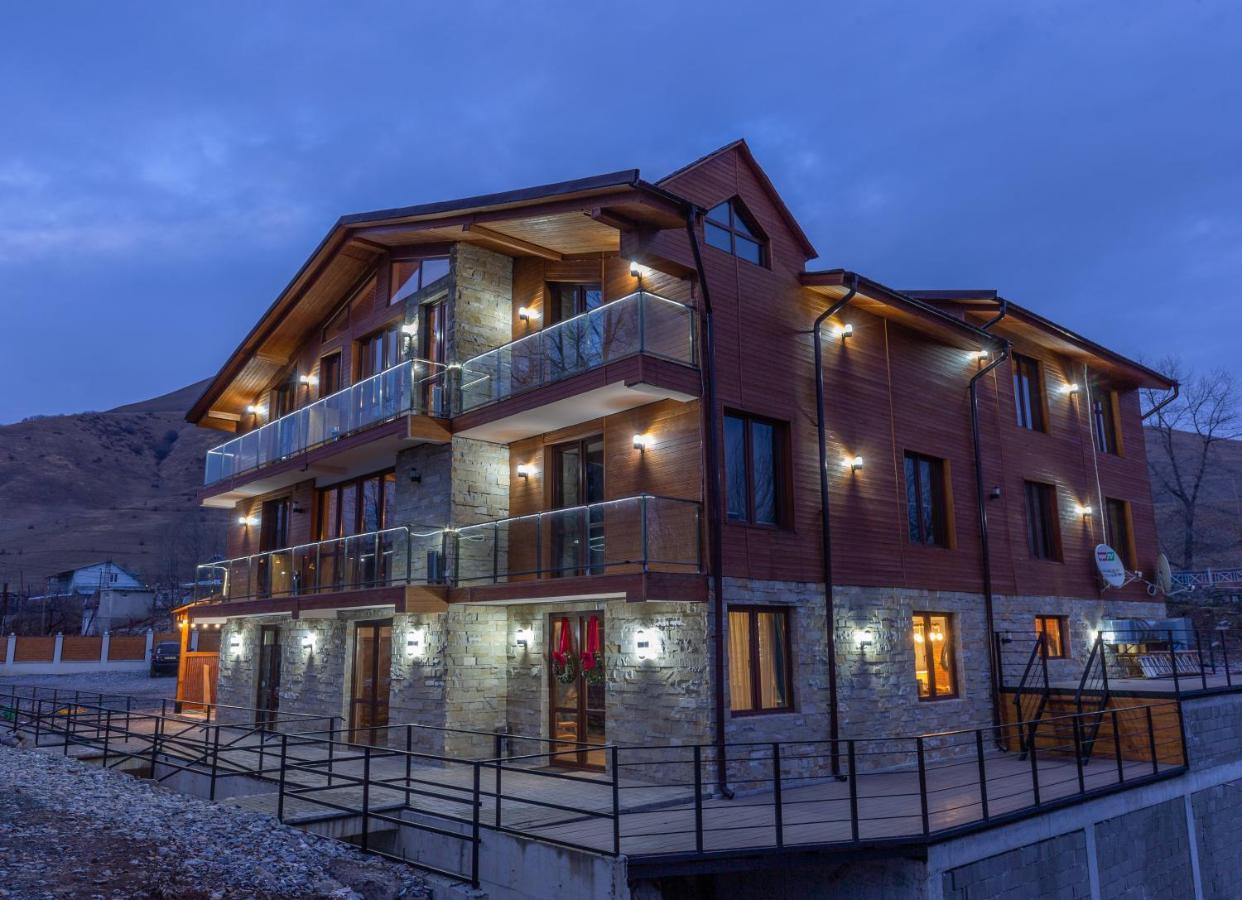 Pine Chalets By Ka Group Goedaoeri Buitenkant foto